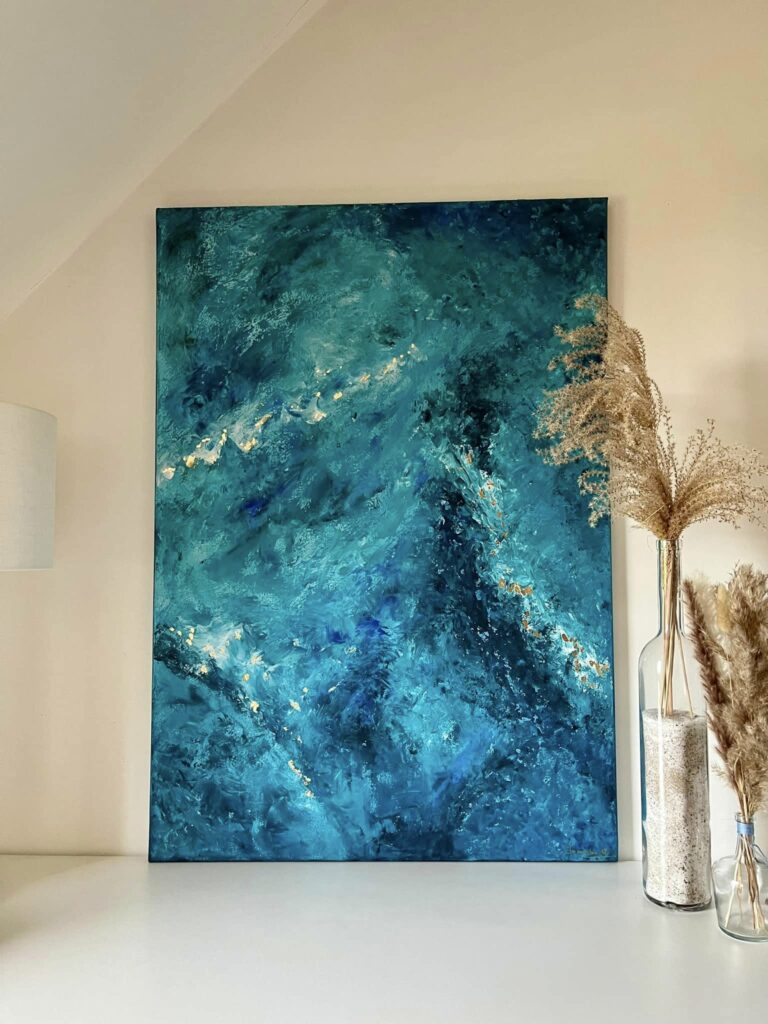 Diamonds in the Sea — toile marine abstraite de Joanne G., artiste peintre à Braine-l’Alleud (Brabant wallon)