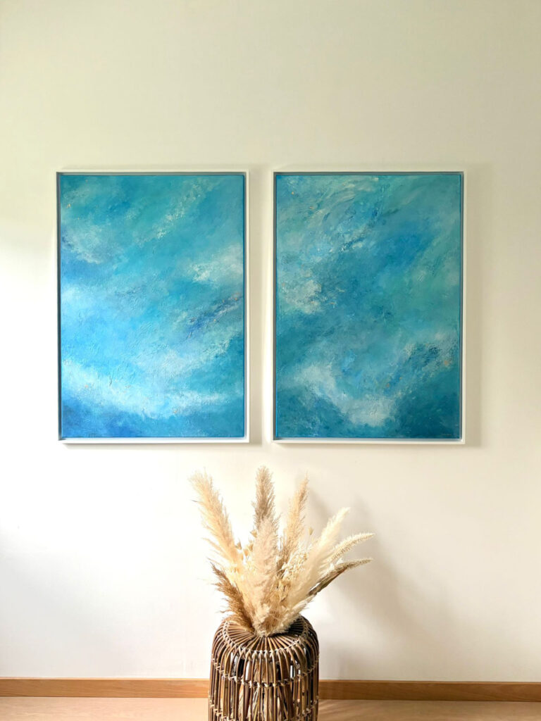 Dyptique - endless blue — toile marine abstraite de Joanne G., artiste peintre à Braine-l’Alleud (Brabant wallon)